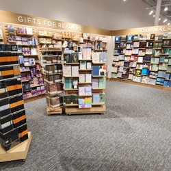Barnes & Noble
