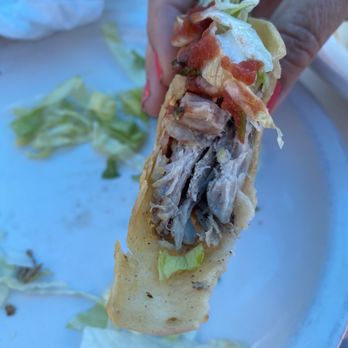 La Playita Restaurant - Carnitas taco- no skimp on meat - Mexican Near Me - Hermosa Beach, California La Playita Restaurant - Carnitas taco- no skimp on meat - Mexican Near Me - Hermosa Beach, California