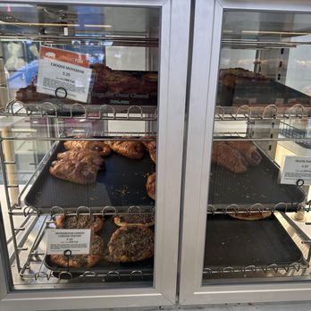 Tous Les Jours - Bakeries Near Me - Virginia Beach, Virginia Tous Les Jours - Bakeries Near Me - Virginia Beach, Virginia