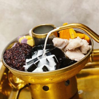 520 Dessert - Desserts Near Me - Flushing, New York