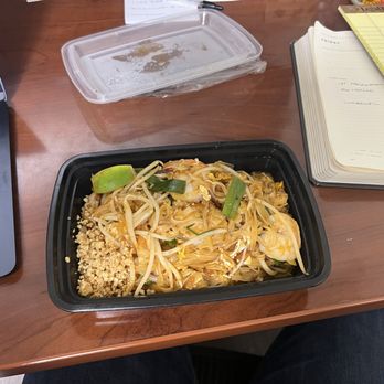 Homey Thai Bistro - Pad Thai (Lunch) - Thai Near Me - Concord, California Homey Thai Bistro - Pad Thai (Lunch) - Thai Near Me - Concord, California