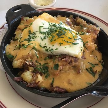 Le Diplomate - Brasseries Near Me - Washington, DC, District of Columbia