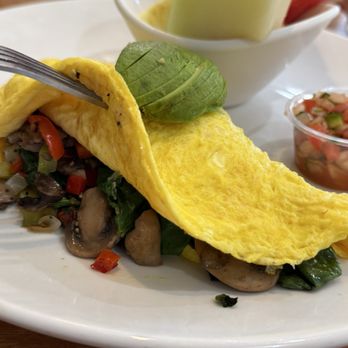 Broken Yolk Cafe - The Mom Omelet - American Near Me - Phoenix, Arizona Broken Yolk Cafe - The Mom Omelet - American Near Me - Phoenix, Arizona