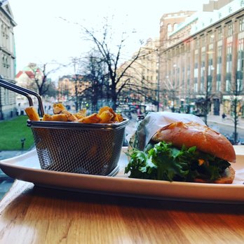 Friends & Brgrs - Onion burger and fries. - Burgers Near Me - Helsinki, 18