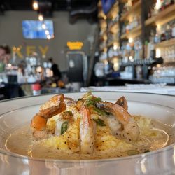 Magnolia Tavern - Shrimp n grits