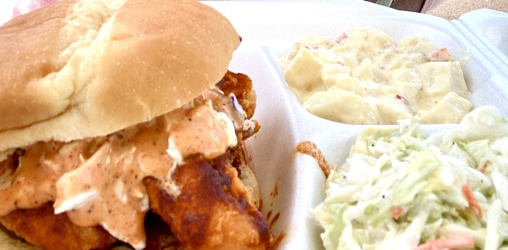 Food from Louie's Hot Chicken & Barbecue