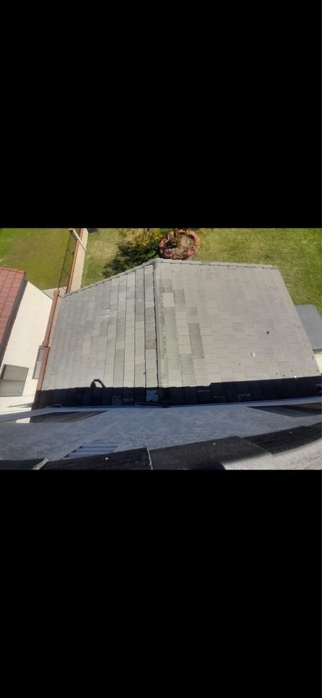 Slide of DO Roofing 770