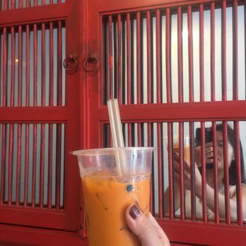 Mama Pho - Thai iced tea with bubble - Vietnamese Near Me - Brooklyn, New York