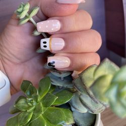 Happiness Nails & Spa - New design by Dee