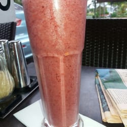 The Pantry - Berry crush shake