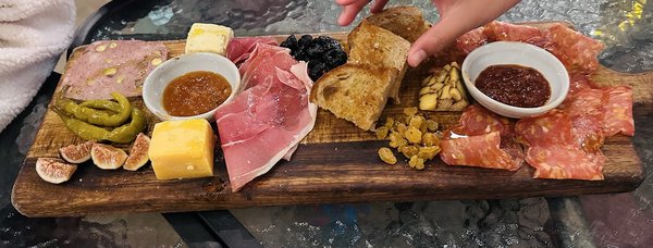 Pali Wine Co. by null