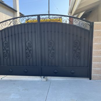 Iron Projects - Fences & Gates Near Me