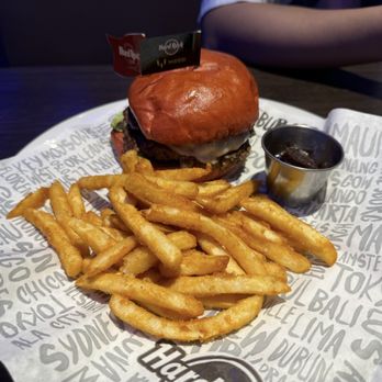 Hard Rock Cafe - messi burger - Sports Bars Near Me - Los Angeles, California Hard Rock Cafe - messi burger - Sports Bars Near Me - Los Angeles, California