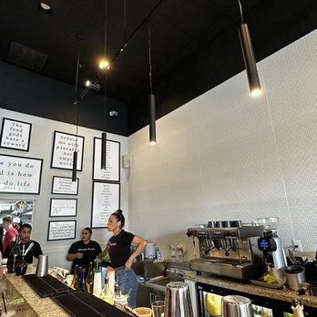 Jealous Fork - Dining room counter - Pancakes Near Me - Miami, Florida