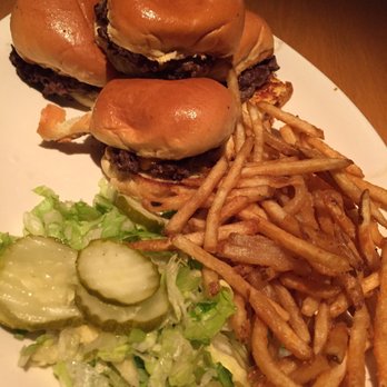 BJ's Restaurant & Brewhouse - damn good sliders - New American Near Me - Glendale, California BJ's Restaurant & Brewhouse - damn good sliders - New American Near Me - Glendale, California