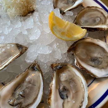 Clark's Oyster Bar - Oysters - ok, Not great - Seafood Near Me - Aspen, Colorado Clark's Oyster Bar - Oysters - ok, Not great - Seafood Near Me - Aspen, Colorado
