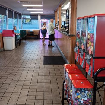 Aunt Bea's BBQ - Barbeque Near Me - Mount Airy, North Carolina