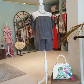 Emboldened Elegance Boutique - Entry - Women's Clothing Near Me - Galveston, Texas Emboldened Elegance Boutique - Entry - Women's Clothing Near Me - Galveston, Texas