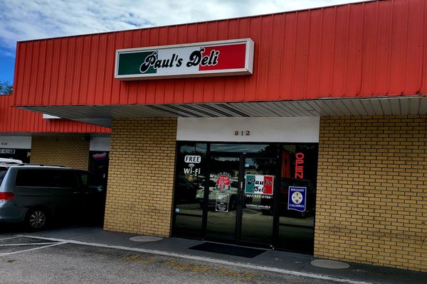 Paul's Italian Deli & Restaurant by null