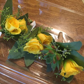 Jeannettes Flowers - Sorry for the mediocre picture but these are the boutonnières. My husband's boutonnière included a succulent. Love these - Florists Near Me - Campbell, California Jeannettes Flowers - Sorry for the mediocre picture but these are the boutonnières. My husband's boutonnière included a succulent. Love these - Florists Near Me - Campbell, California