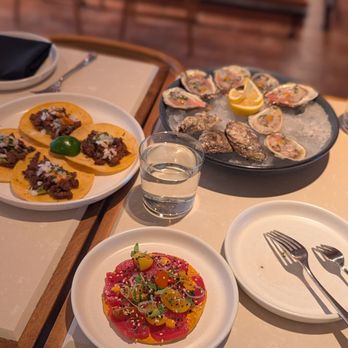 Viva - $2HH oysters (a dab of pretty tasty hot sauce), $5HH each steak tacos (comes with the same oyster hot sauce on it), $12HH Tuna Tostada - Mexican Near Me - Las Vegas, Nevada