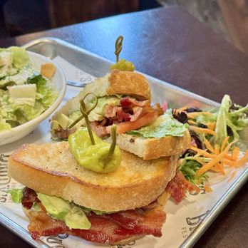 Brody's Restaurant - Barbeque Near Me - Sacramento, California