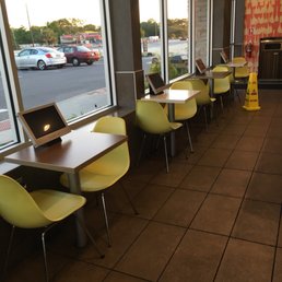 Yellow cones left out for an hour no wet floors