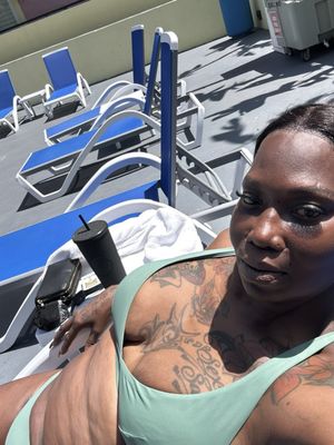 Ramada Plaza by Wyndham West Hollywood Hotel & Suites by null