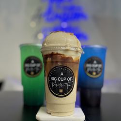 UA Nutrition - Mega teas and shake