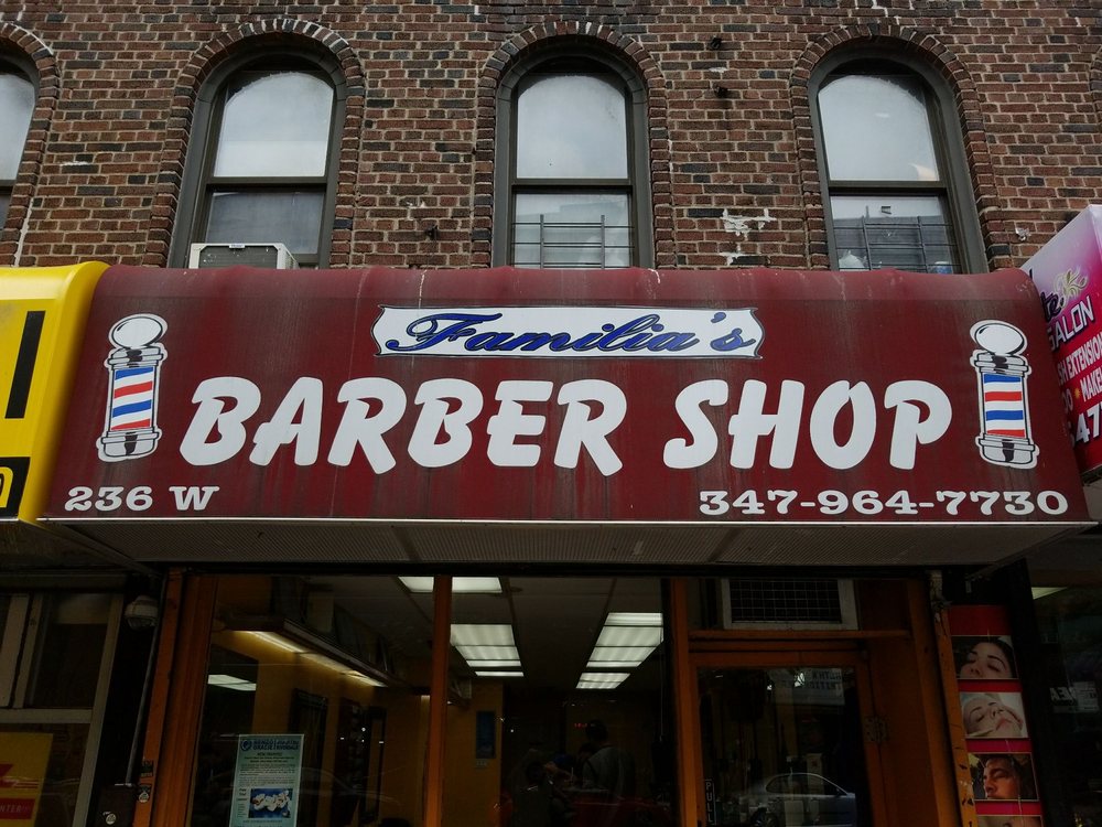 Familia's  Barbershop Logo