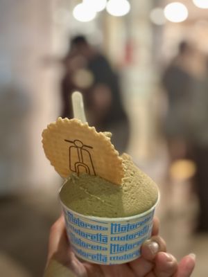 Motoretta Gelato by null