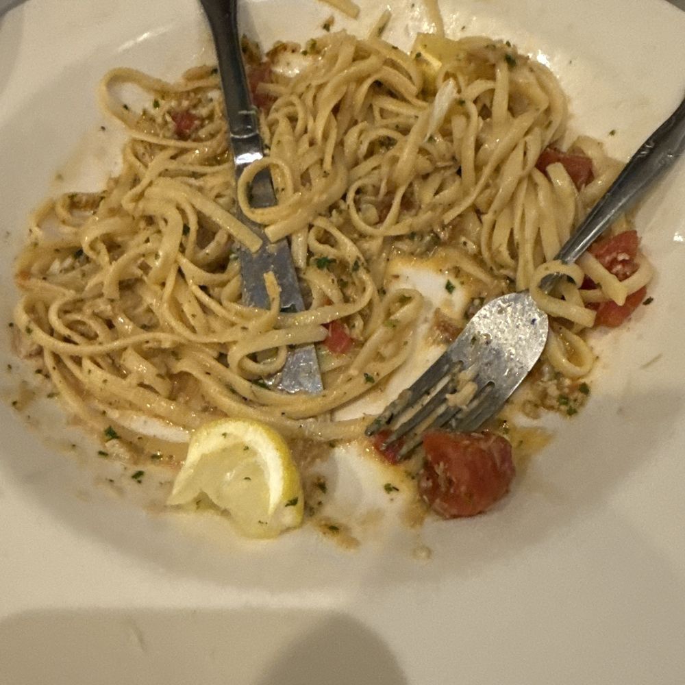Lemon crab, scampi Lemon crab, scampi