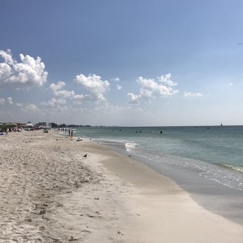 Holmes Beach - Beaches Near Me - Holmes Beach, Florida