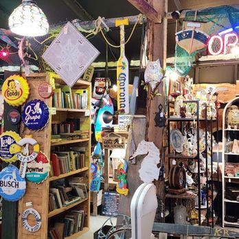 Bob House - Antiques Near Me - Panama City Beach, Florida Bob House - Antiques Near Me - Panama City Beach, Florida