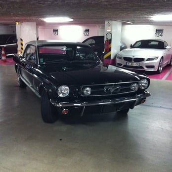 Parking Claridge - Parking Near Me - Paris, 75