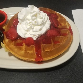 Friendly's - Morning breakfast - Ice Cream & Frozen Yogurt Near Me - Elmwood Park, New Jersey Friendly's - Morning breakfast - Ice Cream & Frozen Yogurt Near Me - Elmwood Park, New Jersey