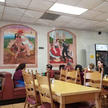 El Baja Chef 2 - Inside of the restaurant. - Mexican Near Me - Carson, California