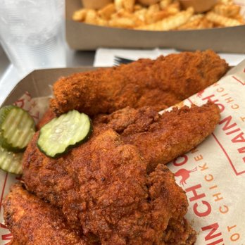 Main Chick Hot Chicken - Chicken Shop Near Me - Pasadena, California