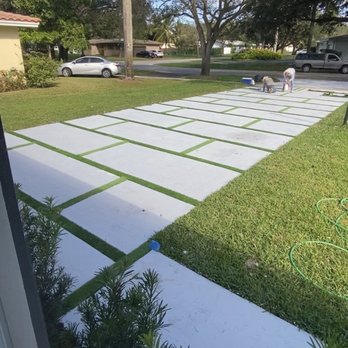 First Class Turf - Driveway and Turf done by First Class Turf - Artificial Turf Near Me