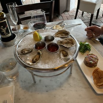 Cut 432 - Oysters and tuna tartare - Steakhouses Near Me - Delray Beach, Florida Cut 432 - Oysters and tuna tartare - Steakhouses Near Me - Delray Beach, Florida