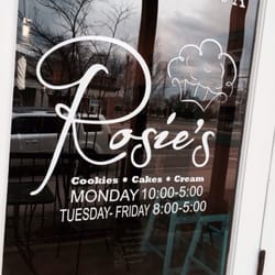 HollyPops Bakery