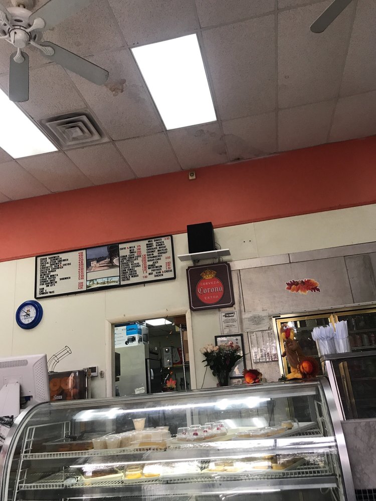 Paloma Blanca Cafe