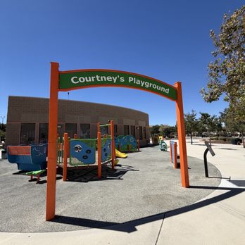 Marie Kerr Park - Parks Near Me - Palmdale, California