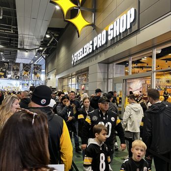 Acrisure Stadium - Pro shop - Stadiums & Arenas Near Me - Pittsburgh, Pennsylvania