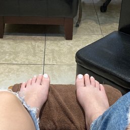 standard pedi, snowflake gel polish. standard pedi, snowflake gel polish.