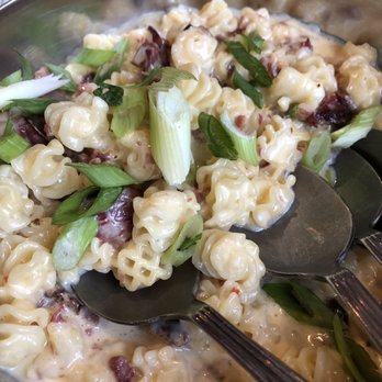 Lock 15 Brewing Co. - Ghost pepper Mac n cheese with brisket - GET IT! ITS HOOOT! - Brewpubs Near Me - Akron, Ohio