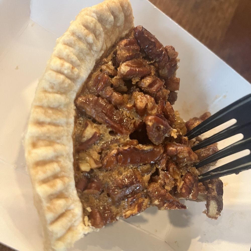 Killen's Barbecue - Pecan Pie - Barbeque Near Me - Shenandoah, Texas Killen's Barbecue - Pecan Pie - Barbeque Near Me - Shenandoah, Texas