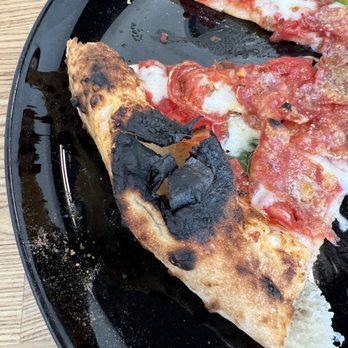Sei Pizza Bar - Overly burnt crust - Pizza Near Me - Los Angeles, California