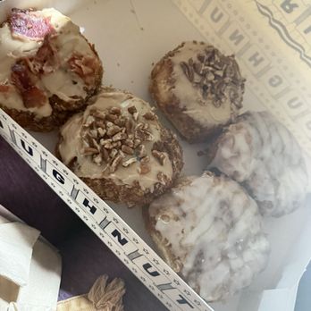 Parlor Doughnuts - Maple Bacon, Maple Pecan, Blueberry Hill, Honey Glazed - Donuts Near Me - Nashville, Tennessee