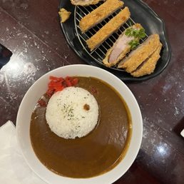 tonkatsu loin ($8.50) + plain curry ($12.50)